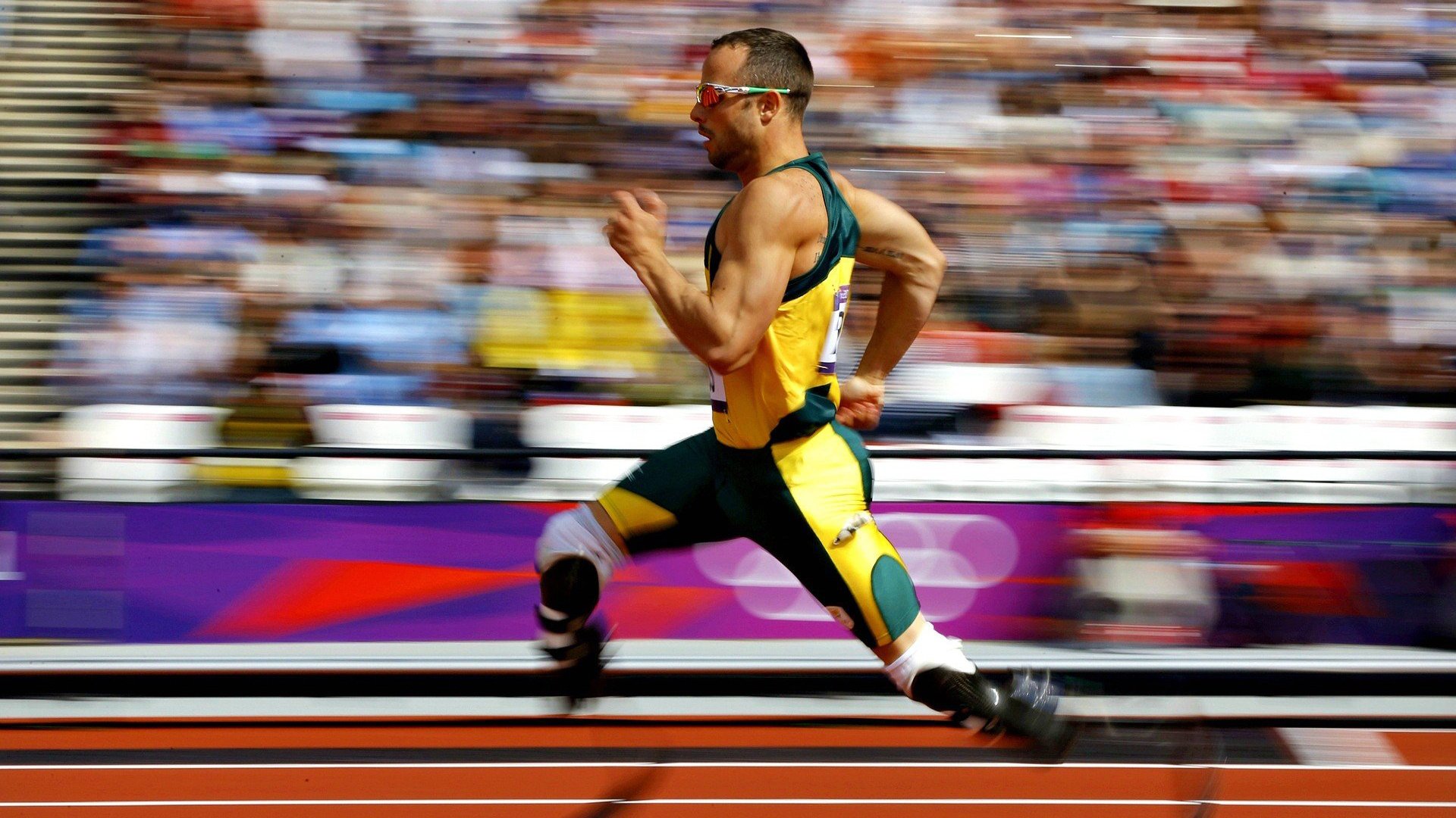 网球赛场焦点!西班牙队对阵澳大利亚队,防守反击奏效,球队笑到最后